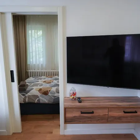 Stan Na Dan Bulevar Apartment *