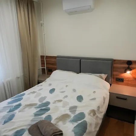 Stan Na Dan Bulevar Apartament